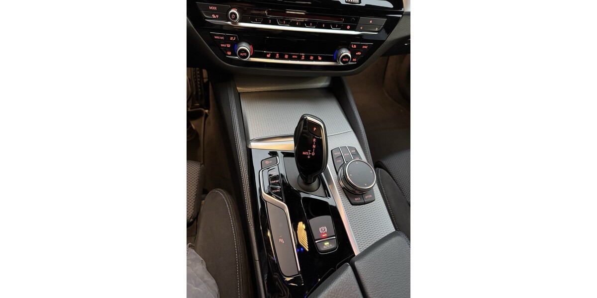 BMW 530d 158.000 km 26.000 &euro; Hannover 30159