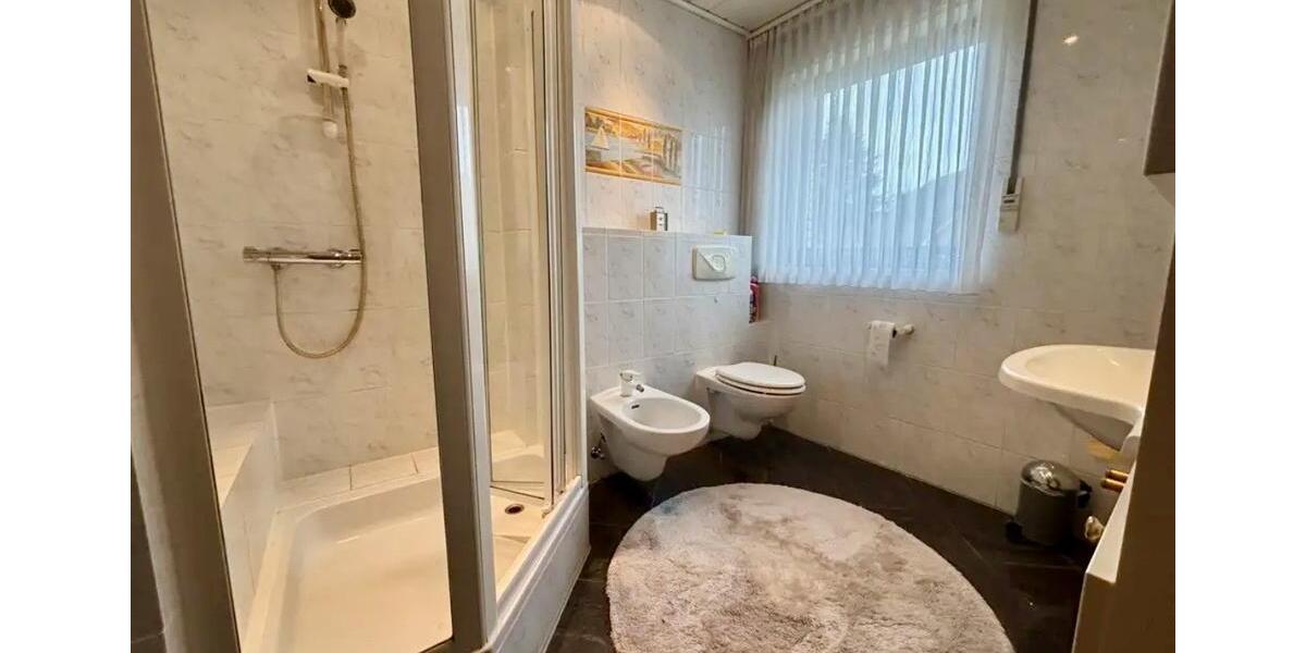 Bungalow Wunstorf - 5 Zimmer, 182 m&sup2;, 385.000&euro; | Angebot:26545325