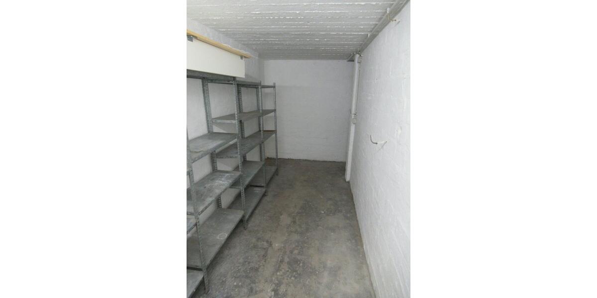 Erdgeschoßwohnung Hannover Vahrenwald-List - 4 Zimmer, 91 m&sup2;, 910&euro; | Angebot:25974419