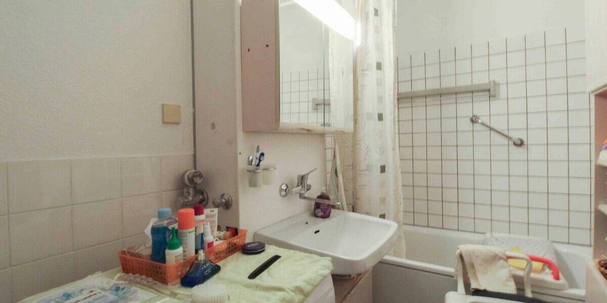 Etagenwohnung Laatzen Laatzen-Mitte - 3 Zimmer, 70 m&sup2;, 120.000&euro; | Angebot:25970275