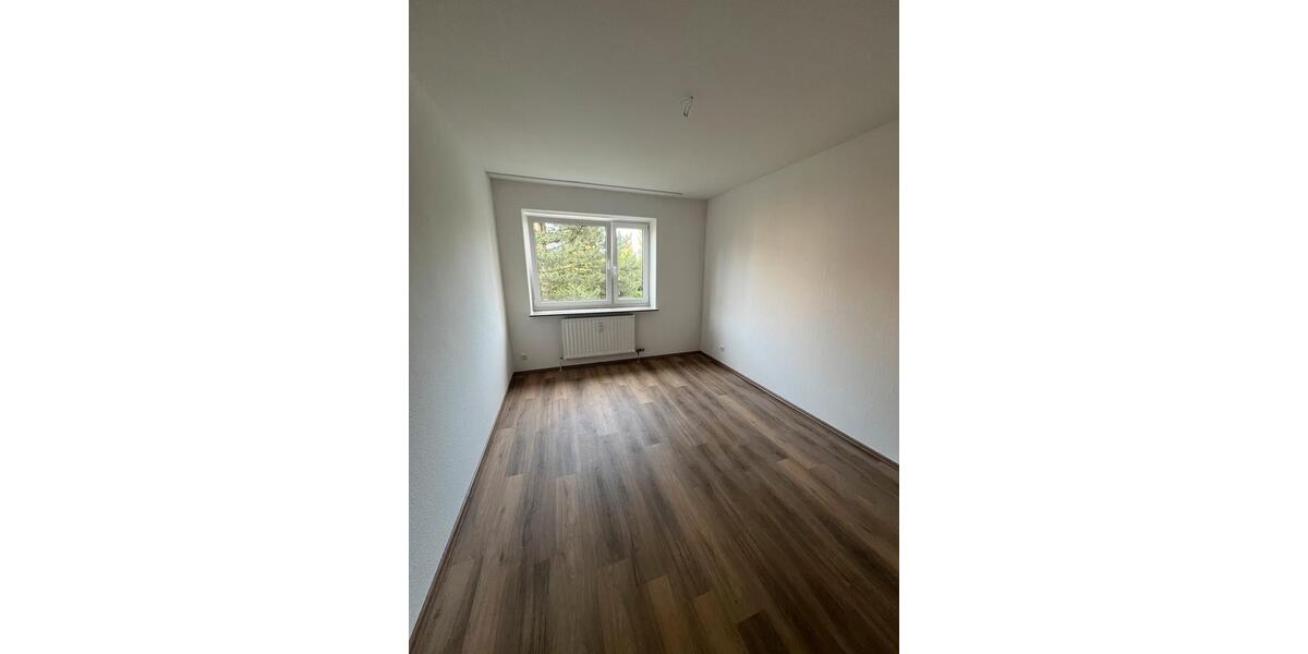Etagenwohnung Garbsen - 3 Zimmer, 70 m&sup2;, 1.184&euro; | Angebot:26044864