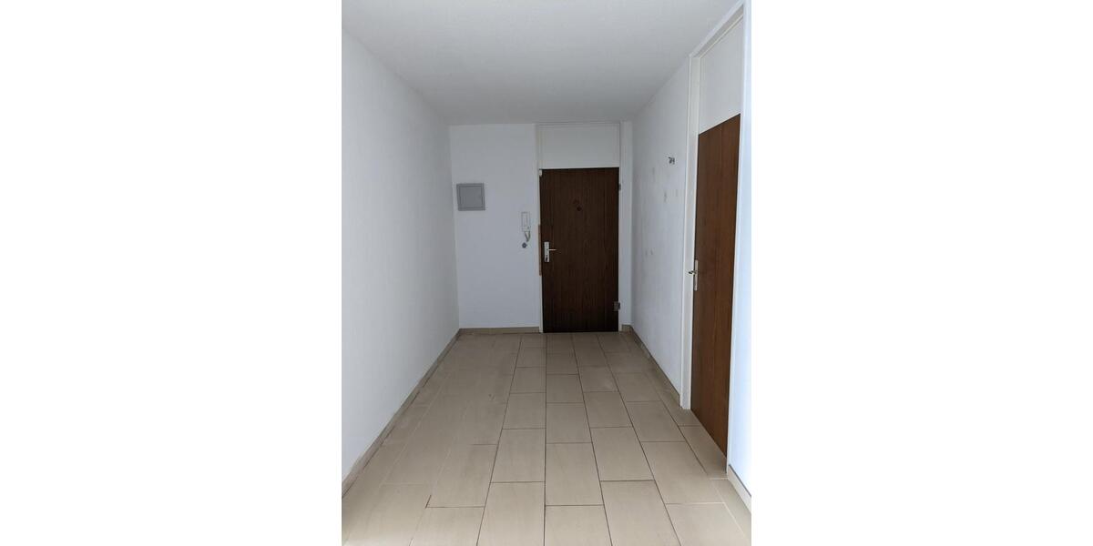 Etagenwohnung Lehrte - 3 Zimmer, 98 m&sup2;, 890&euro; | Angebot:25206445