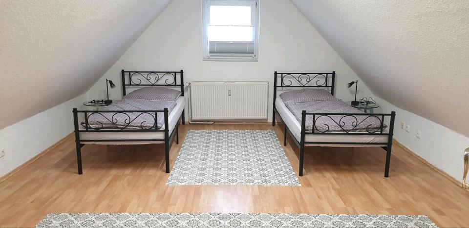 Dachgeschoßwohnung Neustadt am Rübenberge - 3.5 Zimmer, 120 m&sup2;, 1.100&euro; | Angebot:25613357