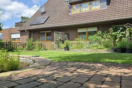 Haus Burgwedel - 14 Zimmer, 485 m&sup2;, 1.290.000&euro; | Angebot:25195072