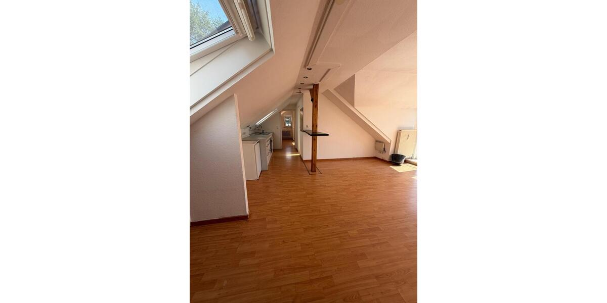 Dachgeschoßwohnung Hannover Bothfeld-Vahrenheide - 2 Zimmer, 50 m&sup2;, 700&euro; | Angebot:26417412