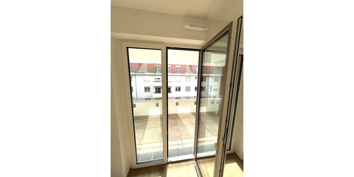 Etagenwohnung Hannover Vahrenwald-List - 3 Zimmer, 109 m&sup2;, 1.916&euro; | Angebot:26024936