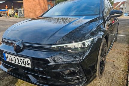 VW Golf 18.000 km 44.500 &euro; Garbsen 30823