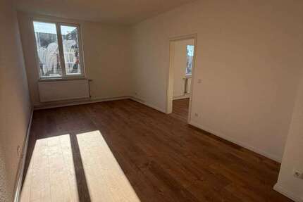 Wohnung Hannover Südstadt - 2 Zimmer, 60 m&sup2;, 900&euro; | Angebot:26073711