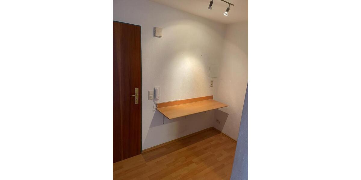 Dachgeschoßwohnung Garbsen Berenbostel - 2.5 Zimmer, 70 m&sup2;, 650&euro; | Angebot:25794493