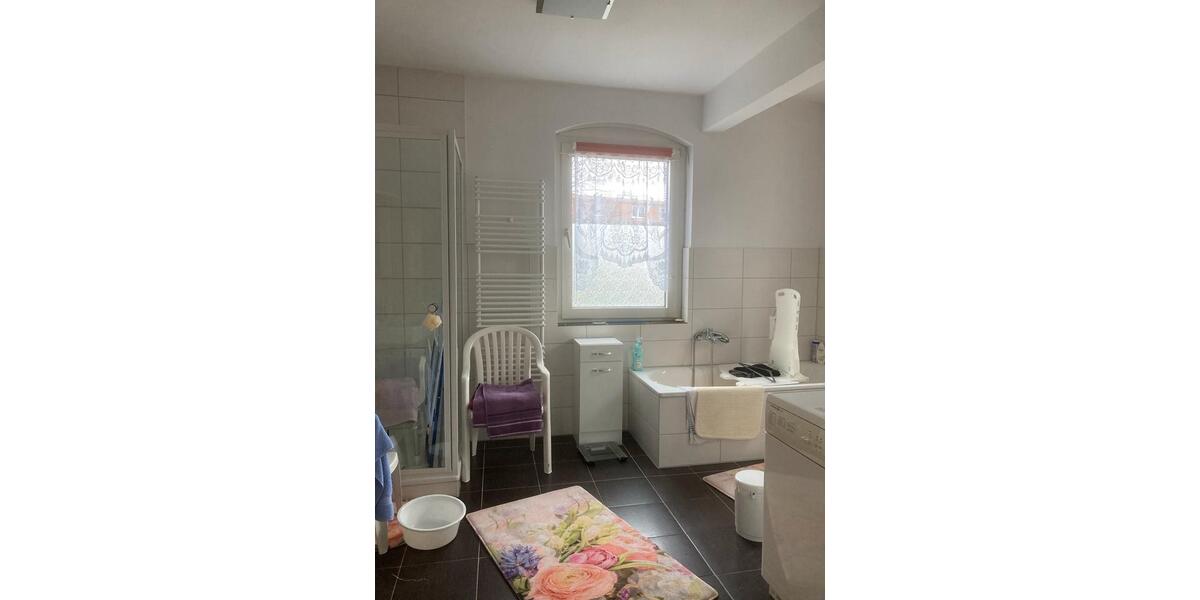 Erdgeschoßwohnung Springe - 3 Zimmer, 84 m&sup2;, 560&euro; | Angebot:25902914