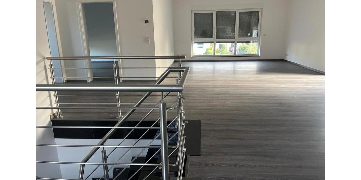 Terrassenwohnung Laatzen - 3 Zimmer, 118 m&sup2;, 1.750&euro; | Angebot:24863334