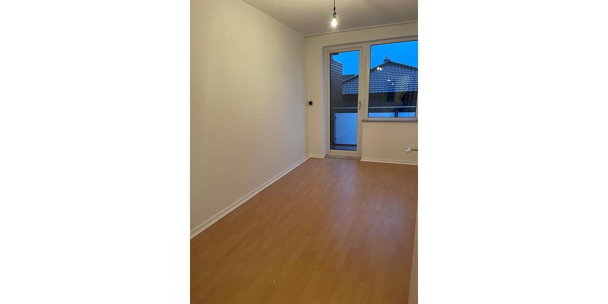 Etagenwohnung Hannover Misburg-Anderten - 3 Zimmer, 67 m&sup2;, 695&euro; | Angebot:25934271