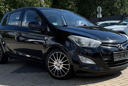Hyundai i20 162.000 km 2.400 &euro; Neustadt 31535
