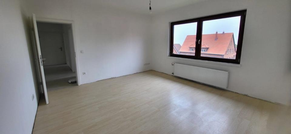 Etagenwohnung Barsinghausen - 3.5 Zimmer, 100 m&sup2;, 850&euro; | Angebot:26443665