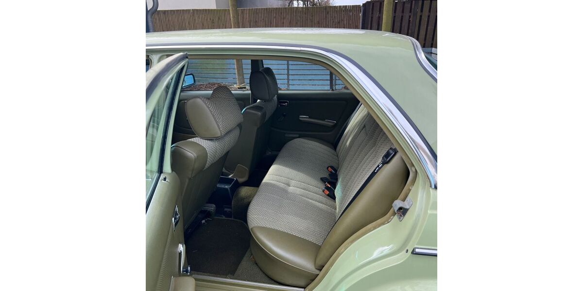 Mercedes-Benz 200 190.000 km 13.499 &euro; Burgdorf 31303