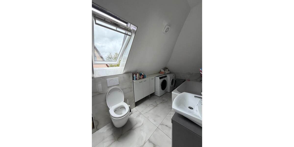 Dachgeschoßwohnung Stadthagen - 3 Zimmer, 100 m&sup2;, 1.000&euro; | Angebot:26671625