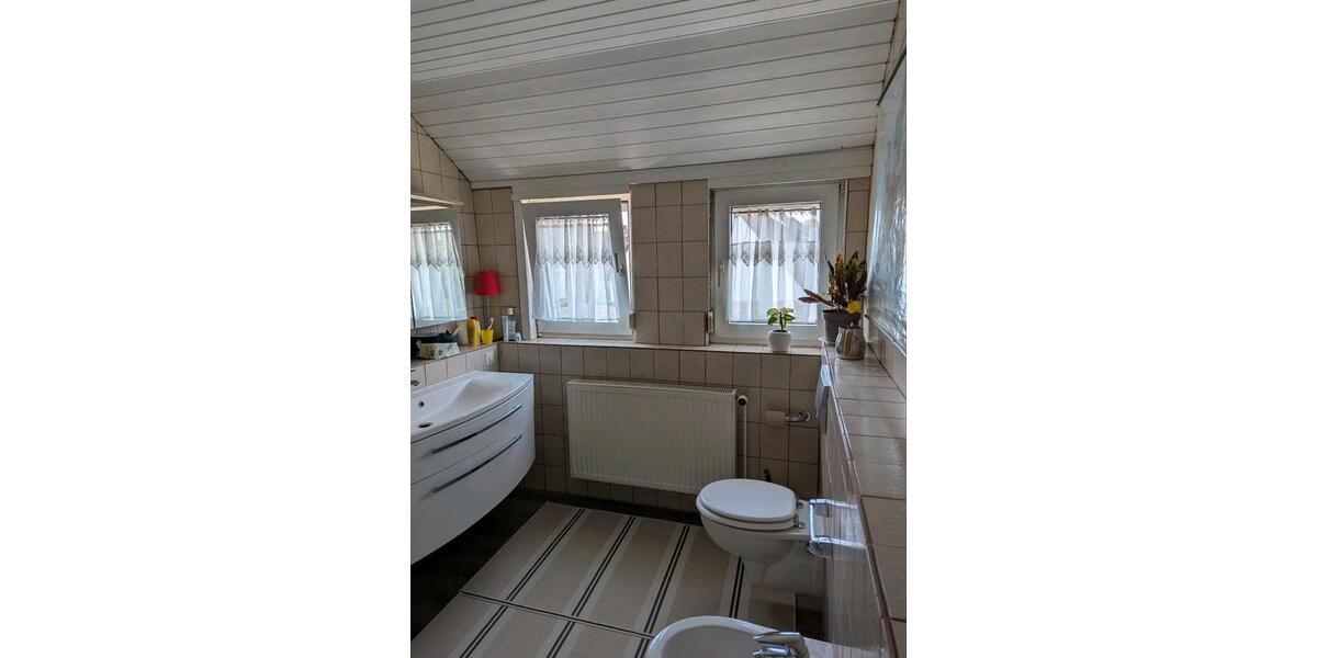 Doppelhaushälfte Stadthagen - 4 Zimmer, 128 m&sup2;, 239.000&euro; | Angebot:27200273