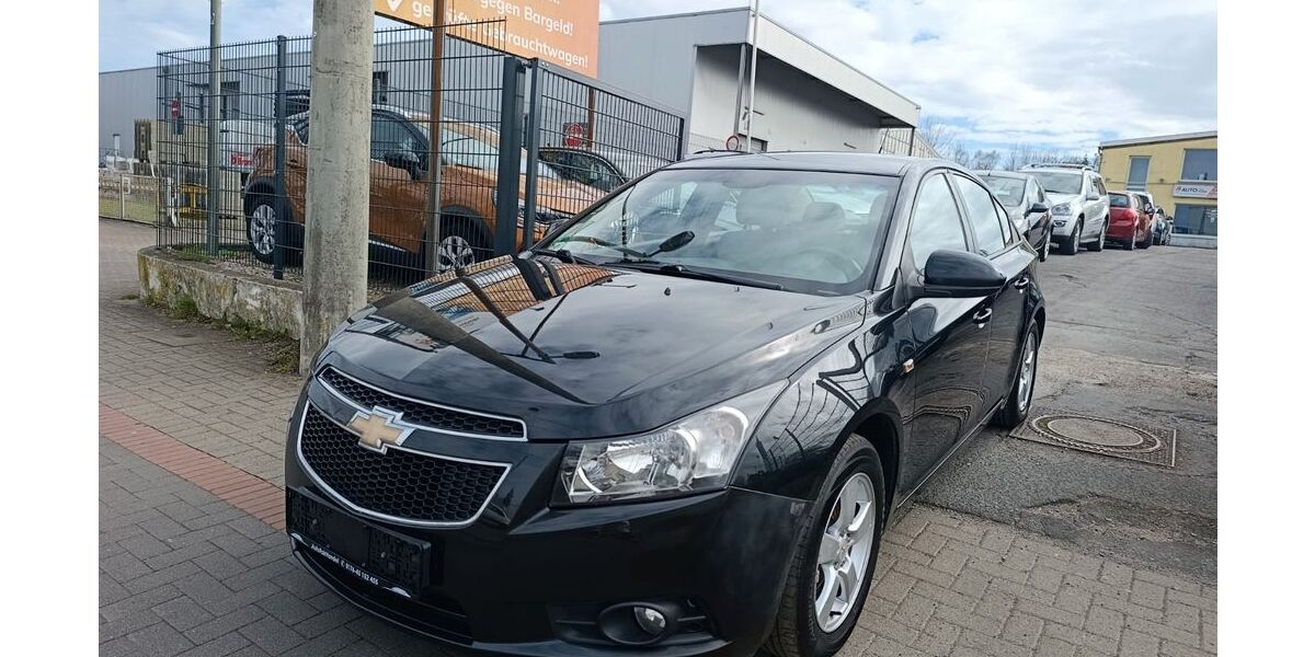 Chevrolet Cruze 166.000 km 3.490 &euro; Hannover 30453
