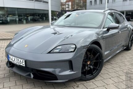 Porsche Taycan 17.000 km 99.990 &euro; Hannover 30177