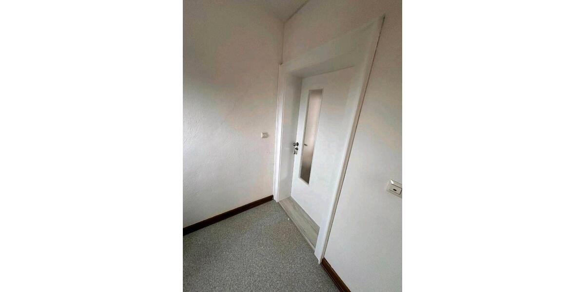 Etagenwohnung Seelze - 3 Zimmer, 82 m&sup2;, 920&euro; | Angebot:25858528