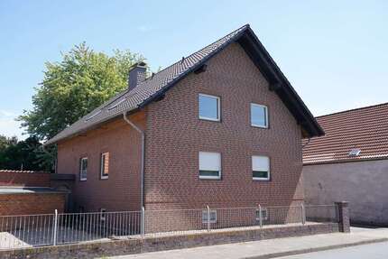 Wohnung Lehrte / Sievershausen Sievershausen - 3.5 Zimmer, 95 m&sup2;, 740&euro; | Angebot:27071076