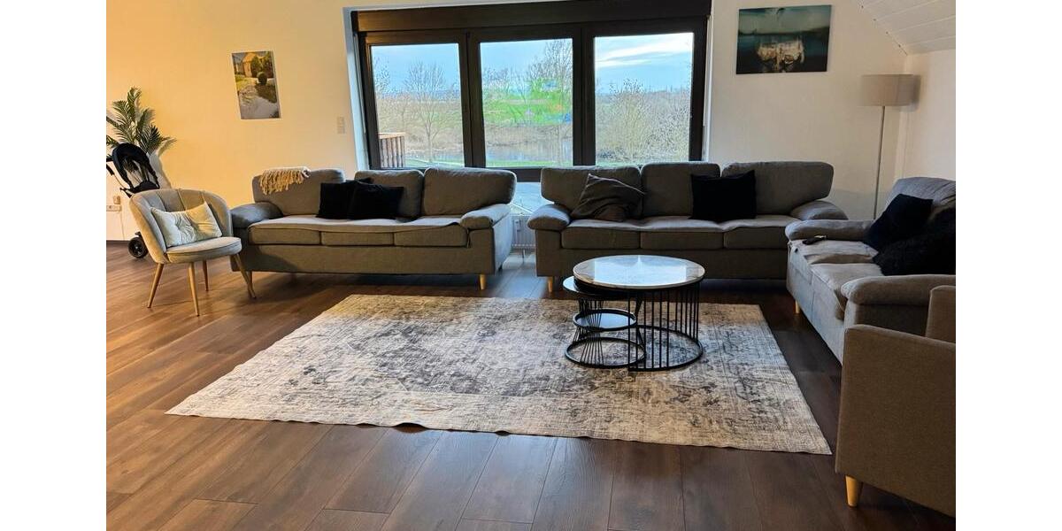 Etagenwohnung Sarstedt - 3 Zimmer, 119 m&sup2;, 1.450&euro; | Angebot:25853436