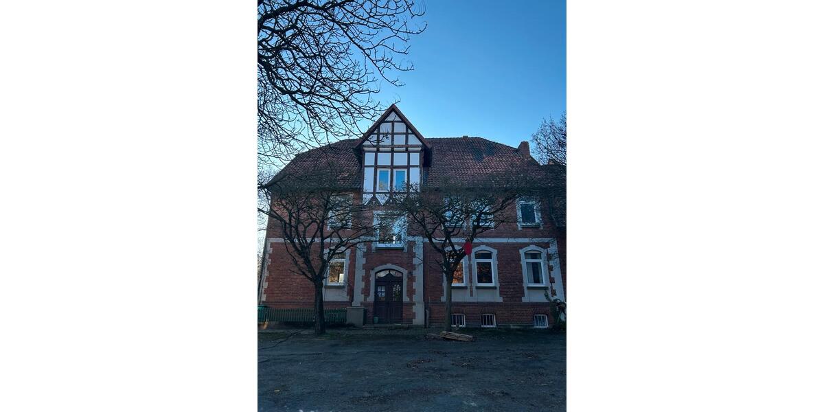 Bauernhaus, Landhaus Bad Nenndorf - 8 Zimmer, 360 m&sup2;, 280.000&euro; | Angebot:27131246