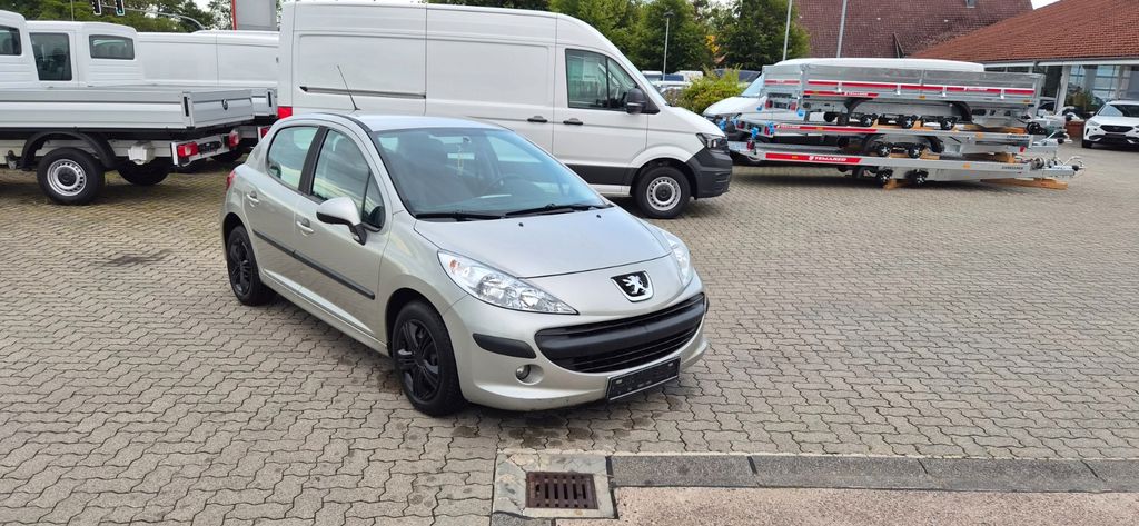 Peugeot 207 168.016 km 2.699 &euro; Lüdersfeld 31702