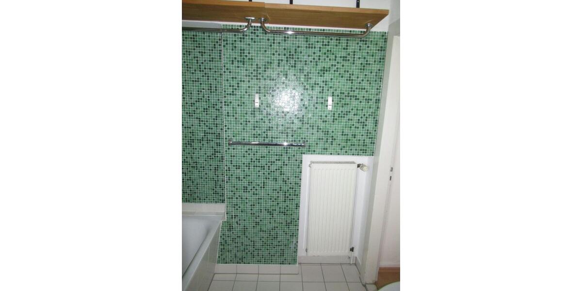 Etagenwohnung Hannover Vahrenwald-List - 3.5 Zimmer, 91 m&sup2;, 910&euro; | Angebot:25978201