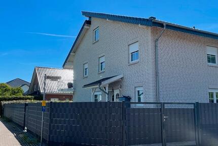 Haus Sehnde - 7 Zimmer, 200 m&sup2;, 680.000&euro; | Angebot:26741577