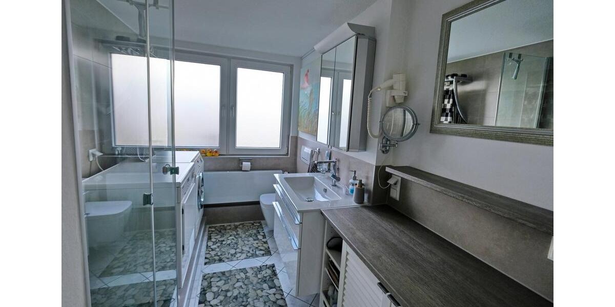 Dachgeschoßwohnung Hannover Vahrenwald-List - 3 Zimmer, 87 m&sup2;, 279.000&euro; | Angebot:26946902