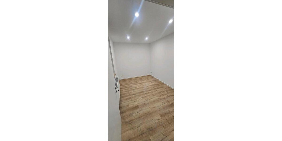 Erdgeschoßwohnung Hannover Herrenhausen-Stöcken - 3 Zimmer, 67 m&sup2;, 750&euro; | Angebot:26132517