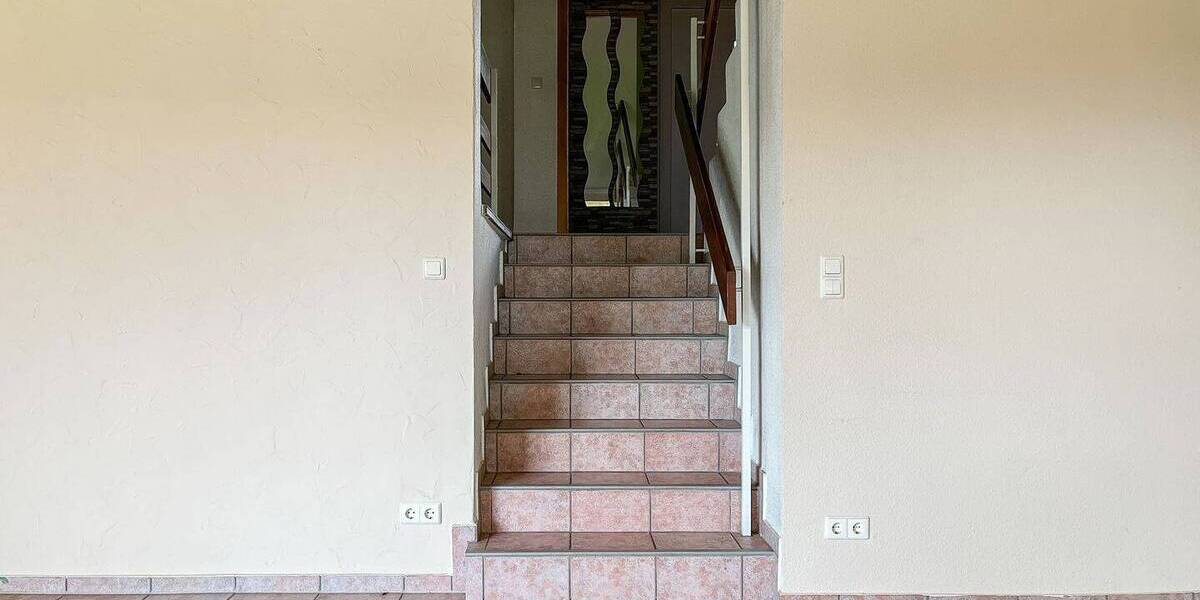 Einfamilienhaus Sarstedt - 5 Zimmer, 145 m&sup2;, 270.000&euro; | Angebot:26486491