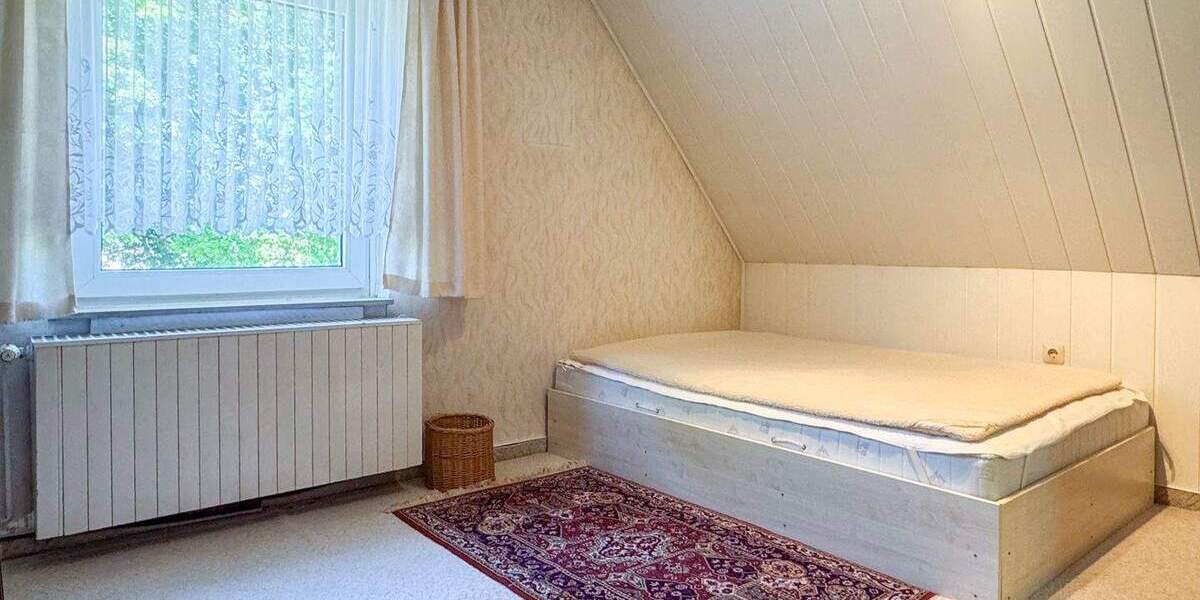 Einfamilienhaus Isernhagen Altwarmbüchen - 7 Zimmer, 145 m&sup2;, 389.000&euro; | Angebot:25798368