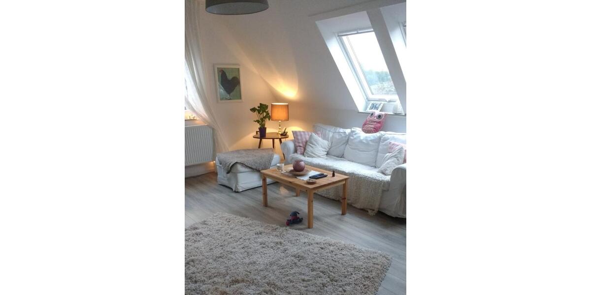 Dachgeschoßwohnung Stadthagen - 3 Zimmer, 72 m&sup2;, 560&euro; | Angebot:25590488