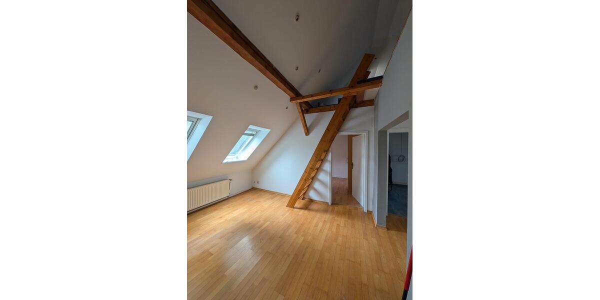 Dachgeschoßwohnung Hannover Ricklingen - 3.5 Zimmer, 55 m&sup2;, 160.000&euro; | Angebot:26931667