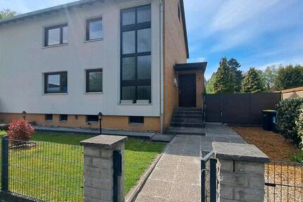 Wohnung Neustadt am Rübenberge - 3 Zimmer, 91 m&sup2;, 1.000&euro; | Angebot:26635542