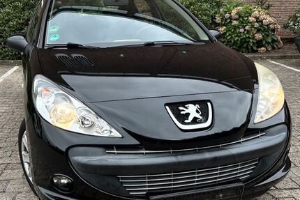 Peugeot 206 144.000 km 2.490 &euro; Hannover 30179