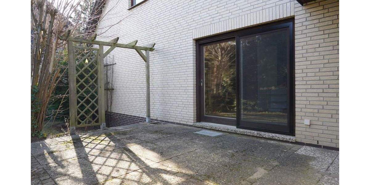 Einfamilienhaus Burgdorf - 7 Zimmer, 218 m&sup2;, 545.000&euro; | Angebot:25731273
