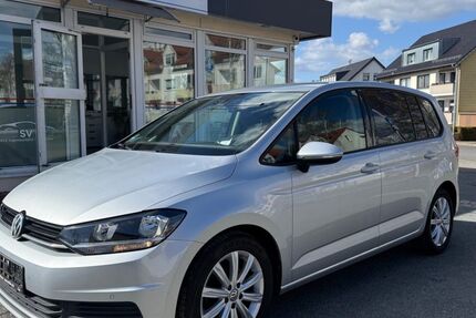 VW Touran 105.600 km 12.950 &euro; Garbsen 30827