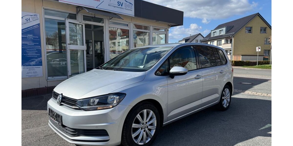 VW Touran 105.600 km 12.950 &euro; Garbsen 30827