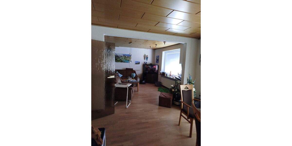 Einfamilienhaus Springe Gestorf - 8 Zimmer, 180 m&sup2;, 430.000&euro; | Angebot:25711082