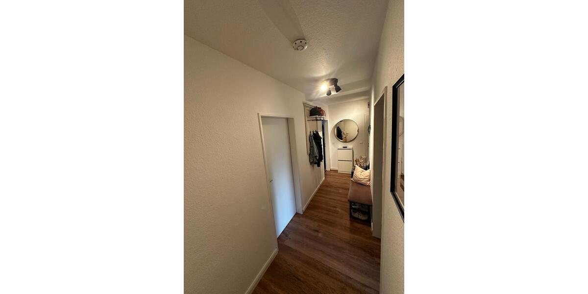 Etagenwohnung Ronnenberg - 3 Zimmer, 90 m&sup2;, 270.000&euro; | Angebot:27168785