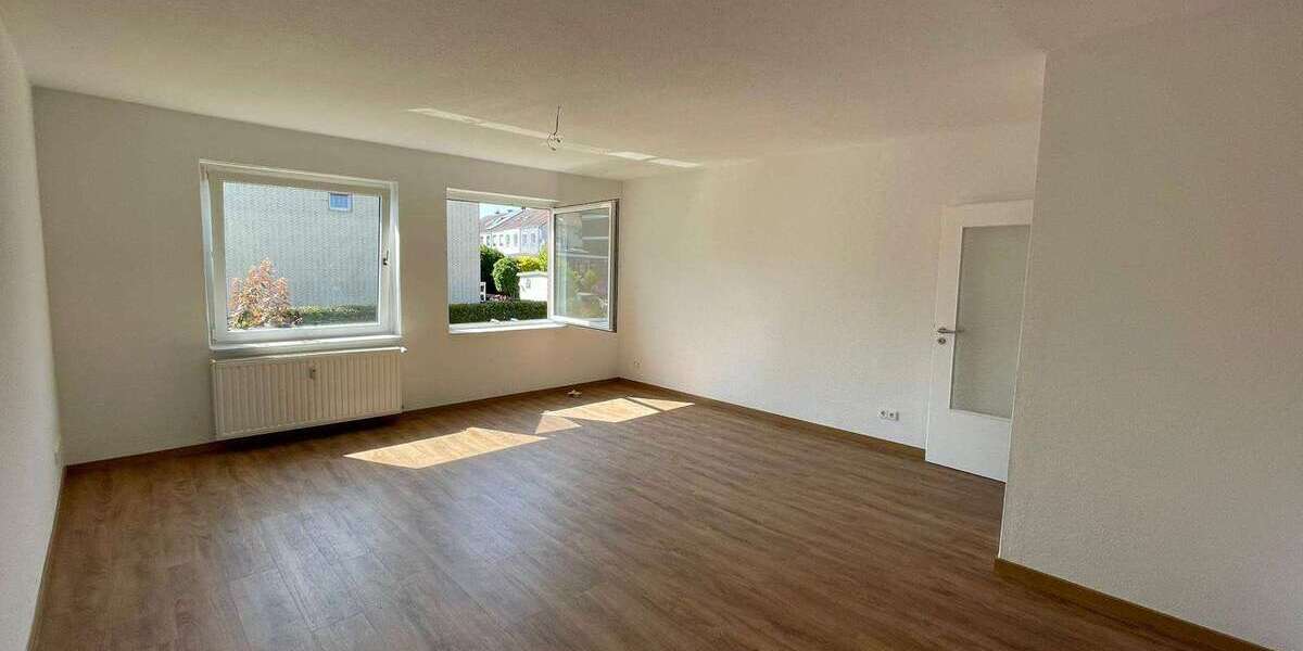 Etagenwohnung Garbsen Berenbostel - 4 Zimmer, 94 m&sup2;, 800&euro; | Angebot:25781337