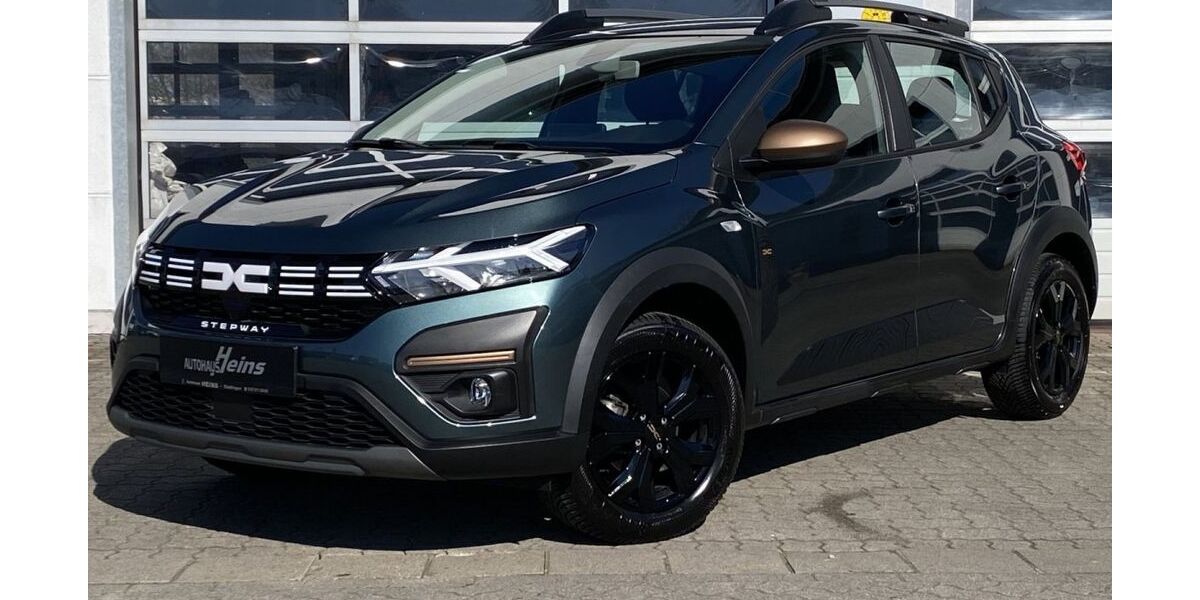 Dacia Sandero 8.110 km 17.950 &euro; Stadthagen 31655