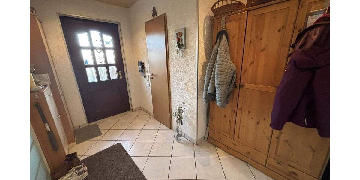 Reihenendhaus Sehnde - 5 Zimmer, 145 m&sup2;, 360.000&euro; | Angebot:25672945