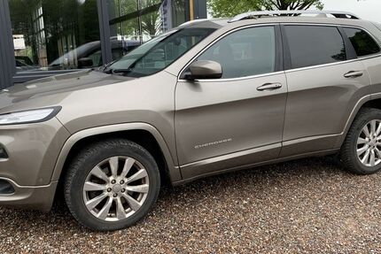 Jeep Cherokee 97.650 km 14.850 &euro; Bad Münder am Deister 31848