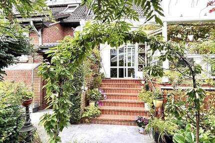 Haus Hannover Lahe - 6 Zimmer, 187 m&sup2;, 598.000&euro; | Angebot:25845620