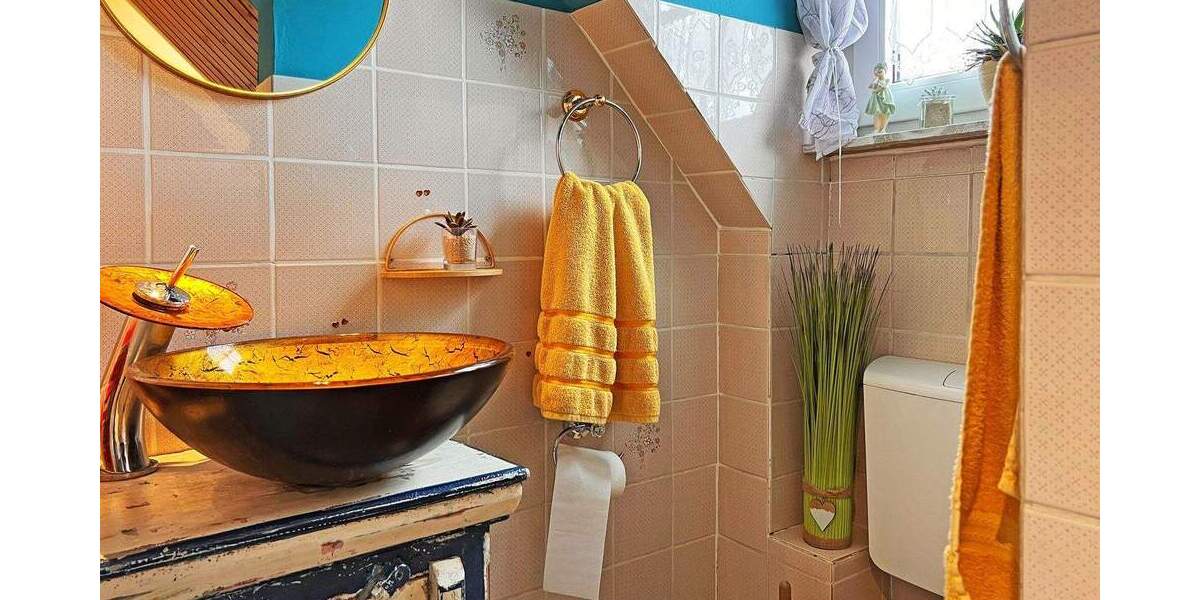 Doppelhaushälfte Stadthagen - 4 Zimmer, 173 m&sup2;, 210.000&euro; | Angebot:25687182