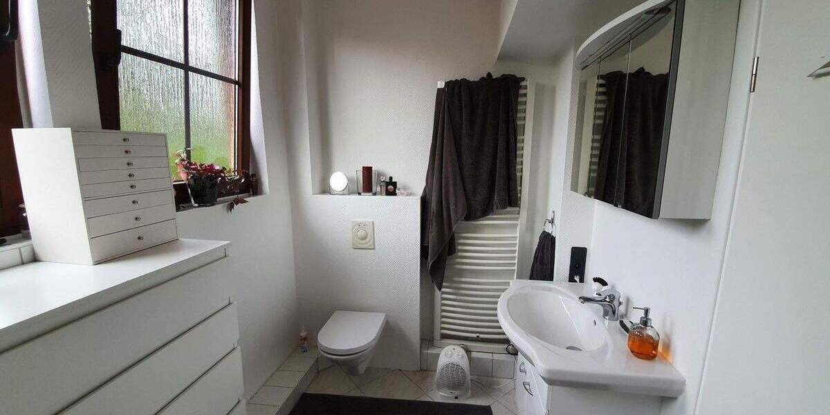 Einfamilienhaus Laatzen Rethen - 3 Zimmer, 110 m&sup2;, 330.000&euro; | Angebot:25760439